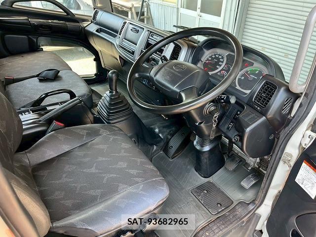 Hino RANGER 2012-11 830130-23