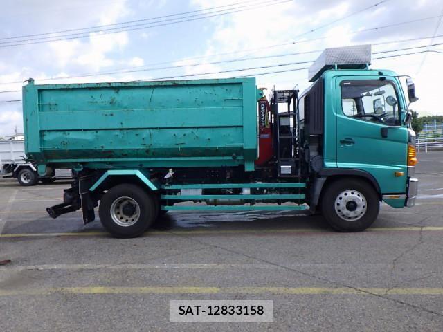 Hino RANGER 2017-03 1745677-4