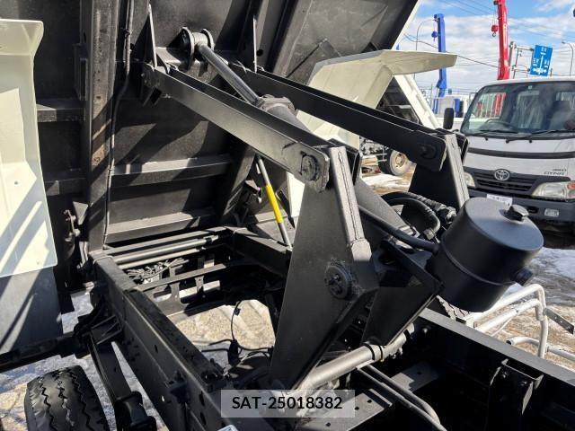 Hino RANGER 2013-08 1745734-12