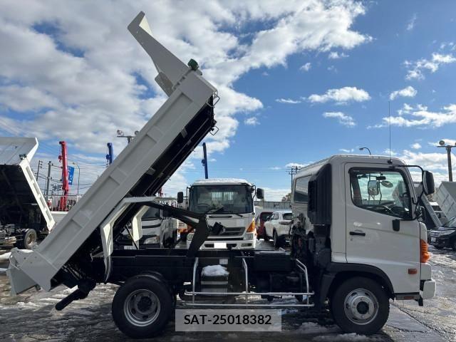 Hino RANGER 2013-08 1745734-3