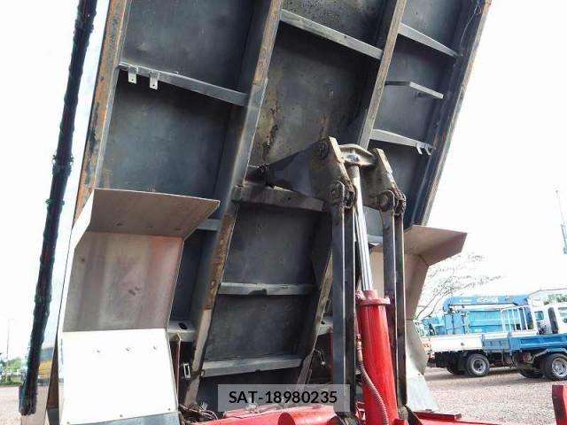 Hino RANGER 2005-03 1745763-24