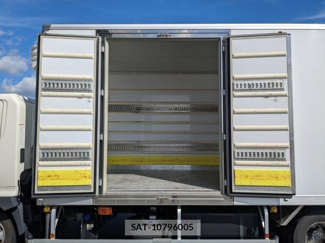 Hino RANGER 2023-01 1745614-12