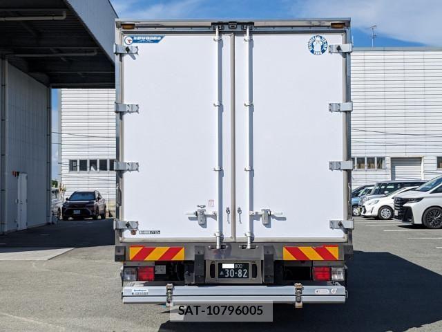 Hino RANGER 2023-01 1745614-7