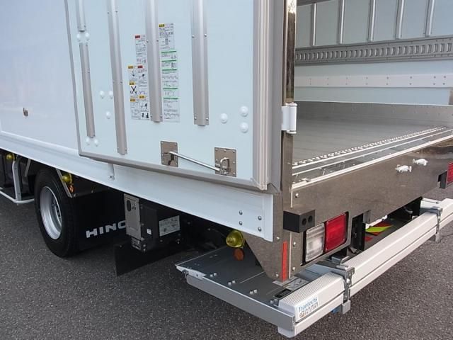 Hino RANGER 2025-06 2018214-10