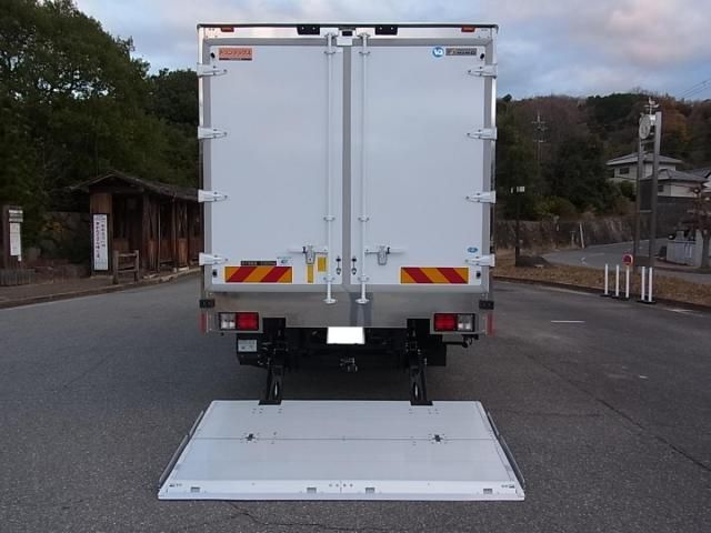 Hino RANGER 2025-06 2018214-13