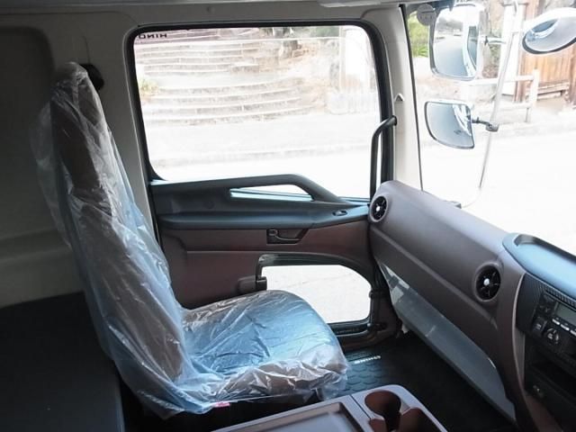 Hino RANGER 2025-06 2018214-22