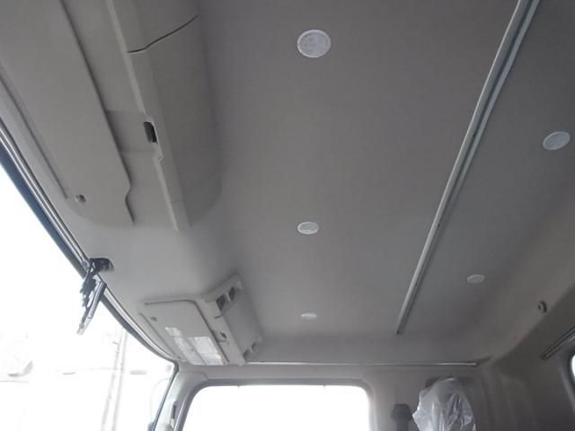Hino RANGER 2025-06 2018214-25