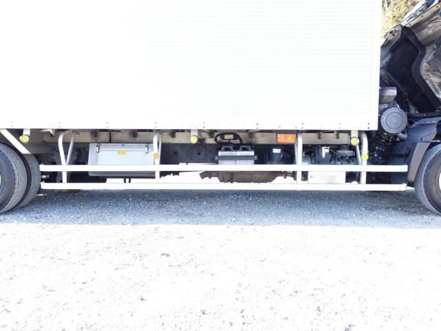 Hino RANGER 2014-08 2101627-17