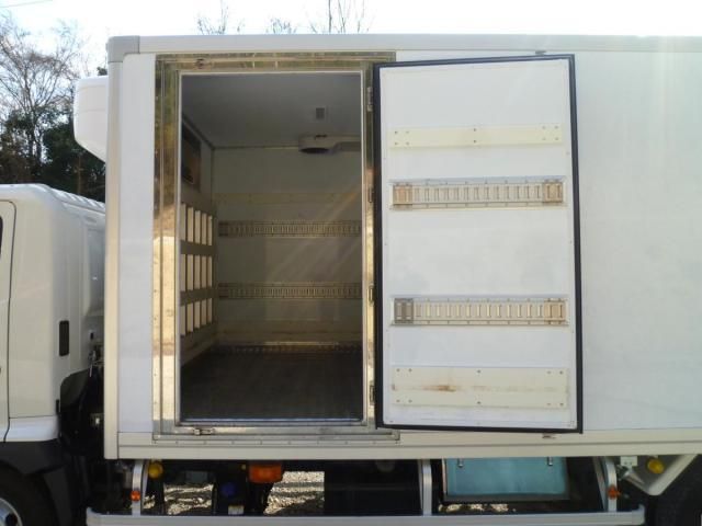 Hino RANGER 2023-08 2197825-10
