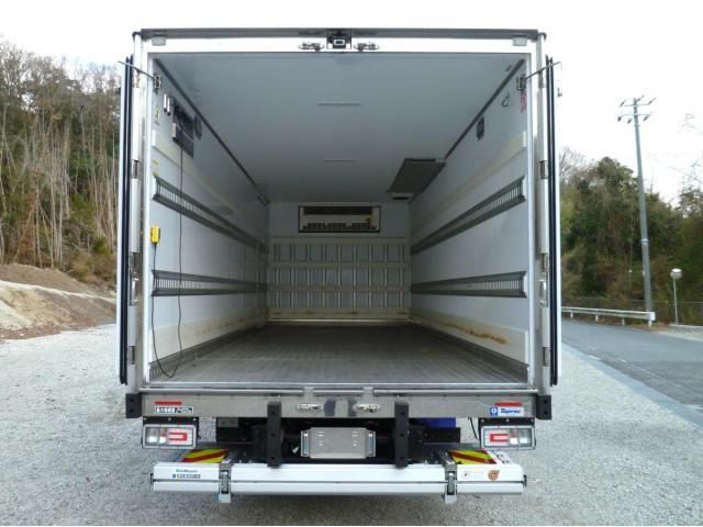 Hino RANGER 2023-08 2197825-12