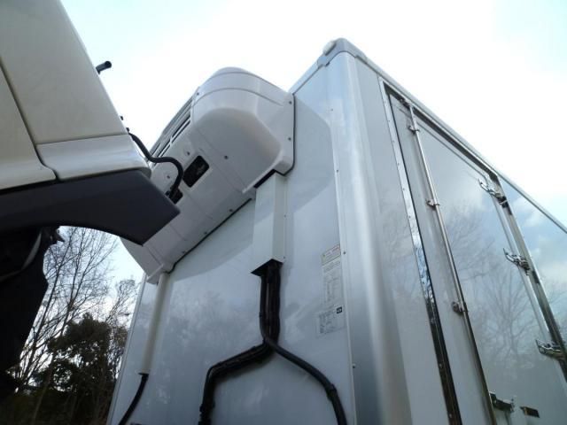 Hino RANGER 2023-08 2197825-8