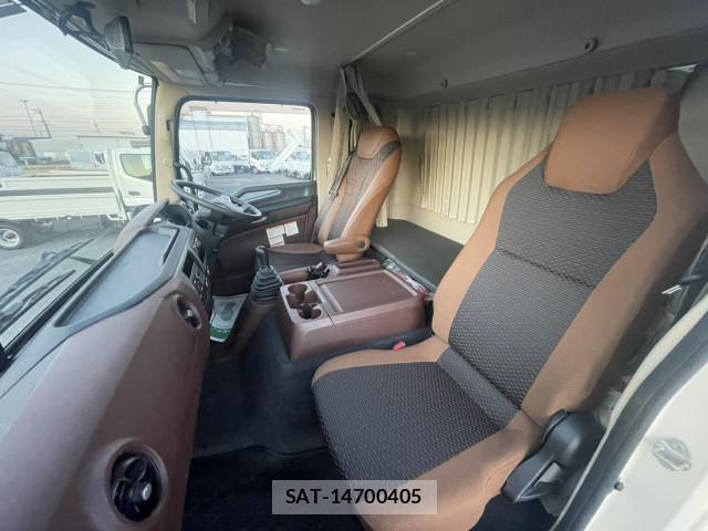 Hino RANGER 2023-03 2317155-24