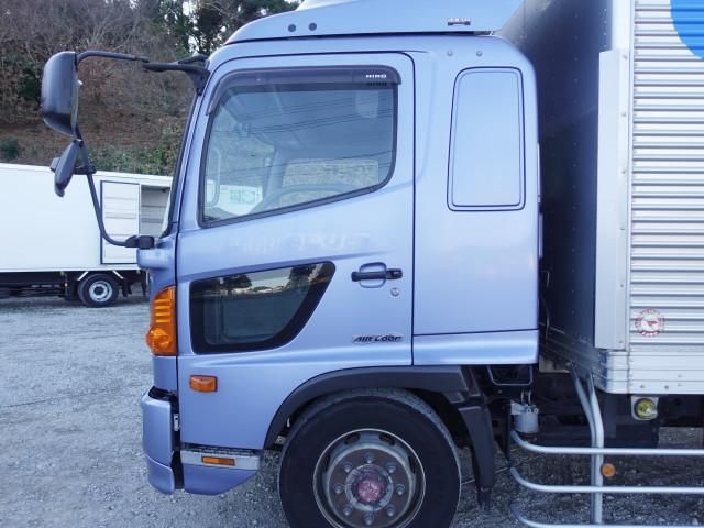 Hino RANGER 2015-09 2317756-13
