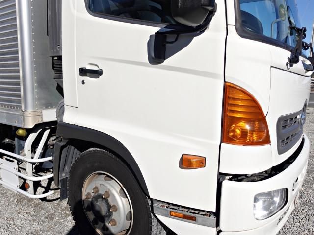 Hino RANGER 2013-09 2317752-5