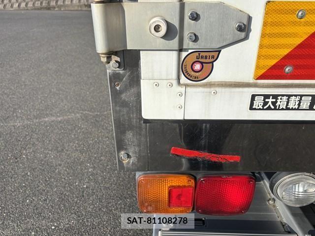 Hino RANGER 2017-07 2320036-24
