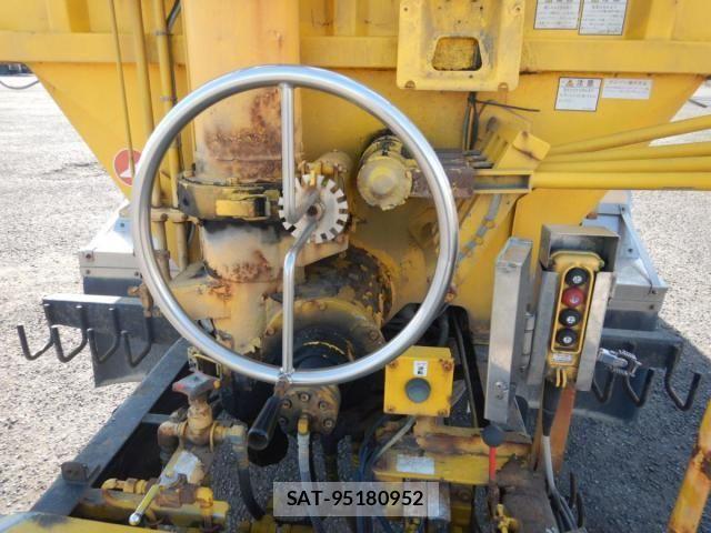 Hino RANGER 2008-09 3067816-28