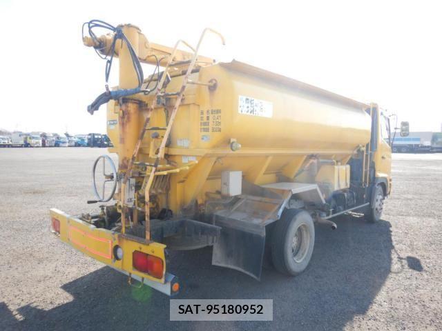 Hino RANGER 2008-09 3067816-5