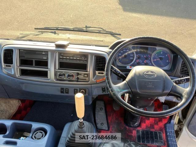 Hino RANGER 2006-05 3067815-21