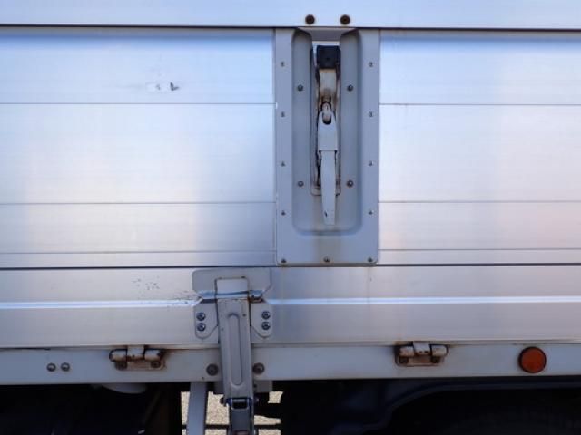 Hino RANGER 2011-11 3356804-14