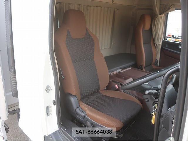 Hino RANGER 2021-08 3384777-10