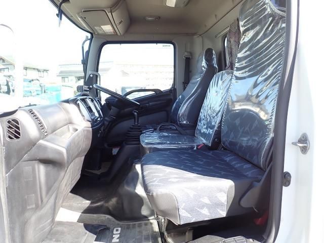 Hino RANGER 2013-04 3356798-14