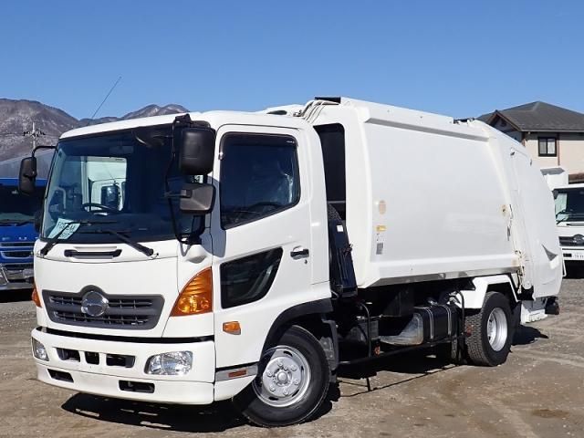 Hino RANGER 2013-04 3356798-1