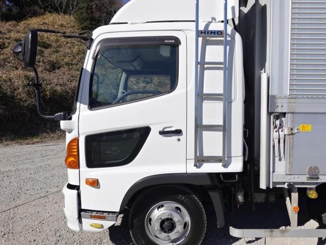 Hino RANGER 2012-02 3356806-12