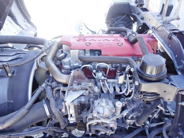 Hino RANGER 2012-02 3356806-18