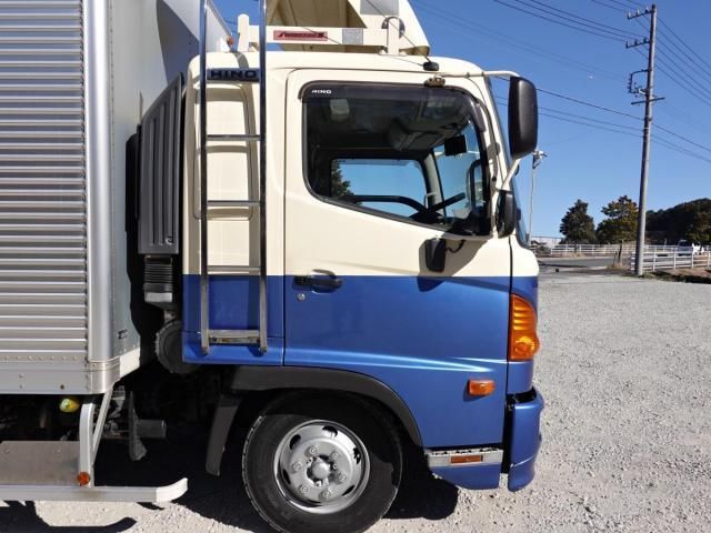 Hino RANGER 2013-11 3356805-5