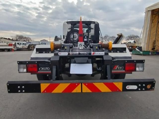 Hino RANGER 2024-08 3681408-4