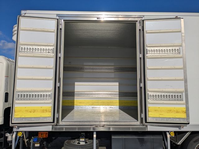 Hino RANGER 2023-02 3758602-16