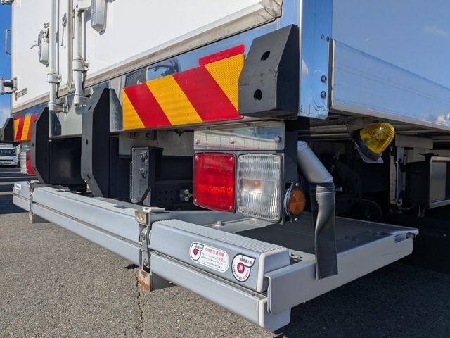 Hino RANGER 2023-02 3758602-5