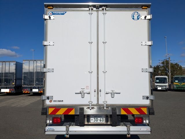 Hino RANGER 2023-02 3758602-6