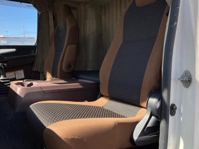 Hino RANGER 2019-09 3847266-17