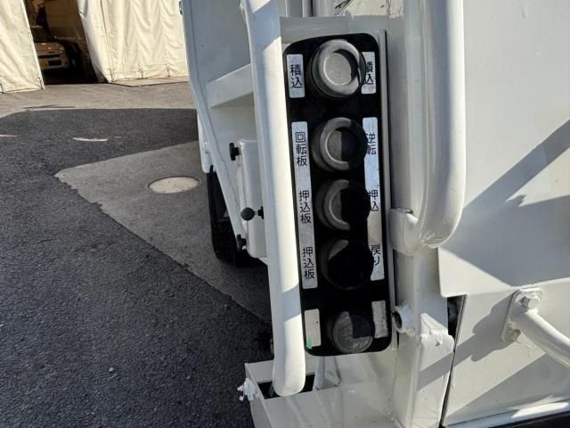 Hino RANGER 2014-03 3847273-10