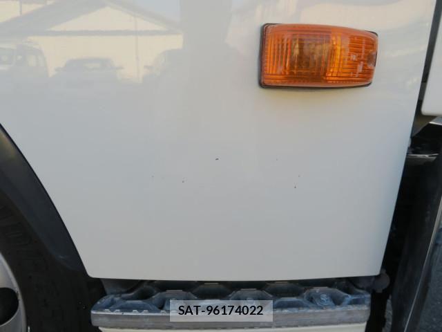Hino RANGER 2021-05 4111218-23
