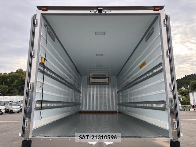 Hino RANGER 2025-06 4111194-6