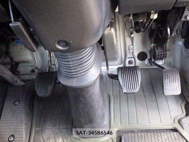Hino RANGER 2015-04 4111253-20
