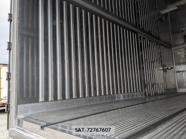 Hino RANGER 2018-02 4243176-21