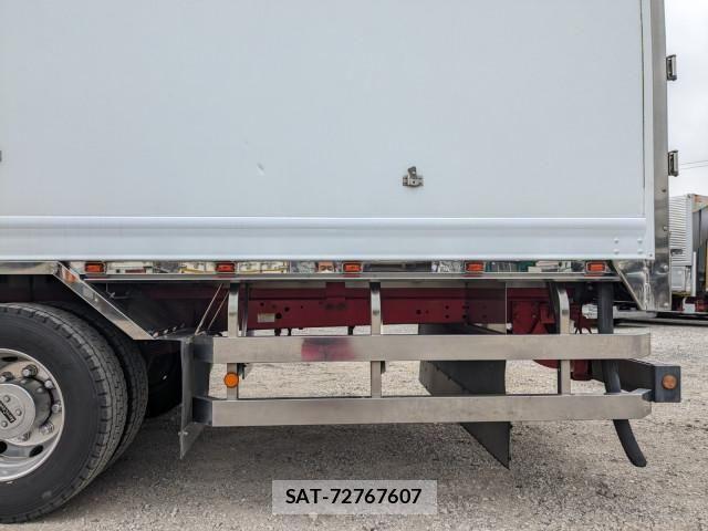 Hino RANGER 2018-02 4243176-27
