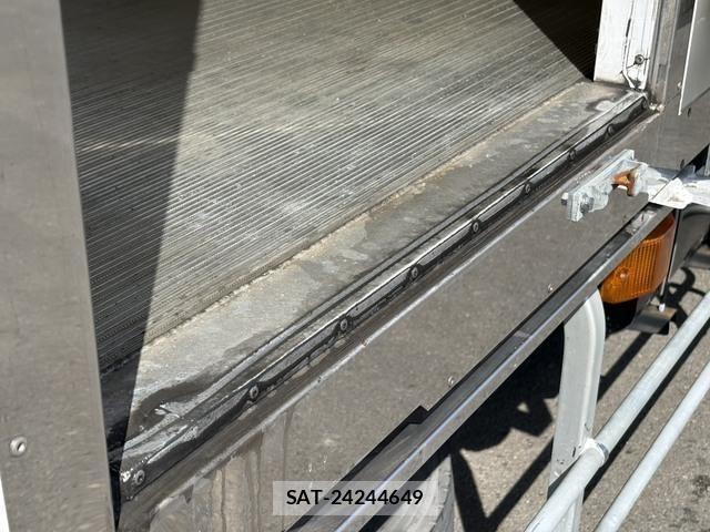 Hino RANGER 2016-05 4372557-15