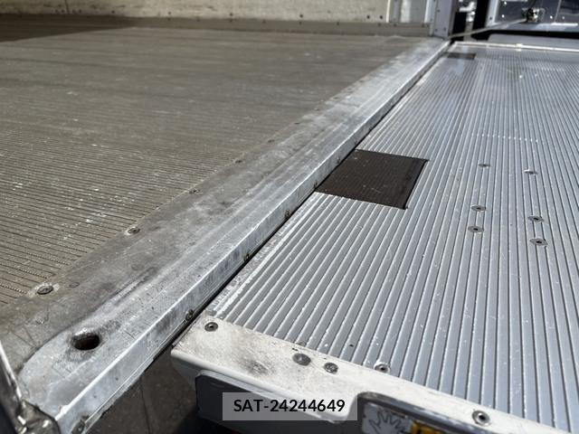 Hino RANGER 2016-05 4372557-16