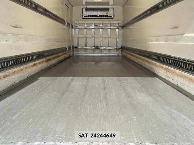 Hino RANGER 2016-05 4372557-21