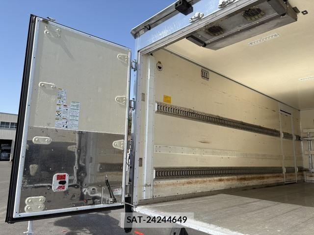 Hino RANGER 2016-05 4372557-23