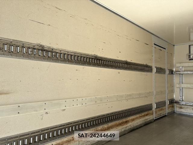 Hino RANGER 2016-05 4372557-25