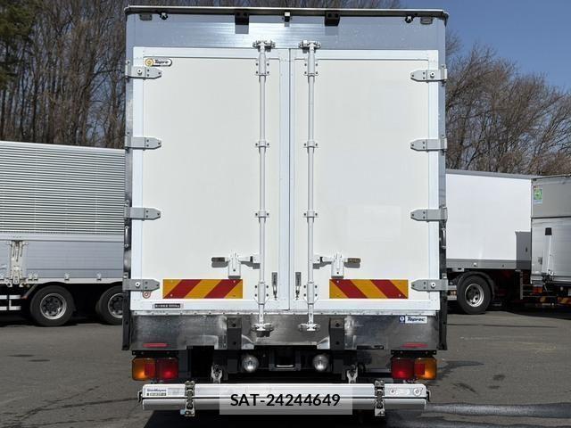 Hino RANGER 2016-05 4372557-6