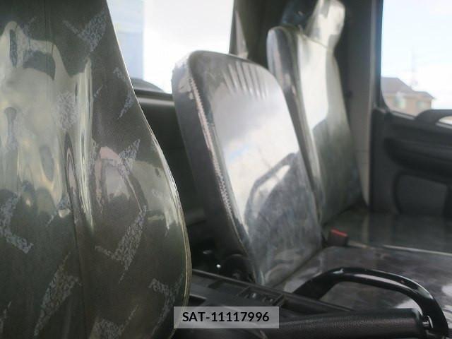 Hino RANGER 2014-04 4329926-23