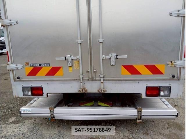 Hino RANGER 2020-04 4372549-16