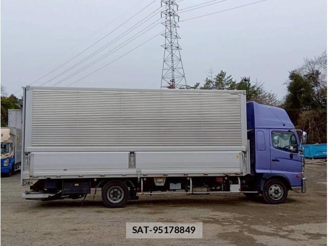 Hino RANGER 2020-04 4372549-3