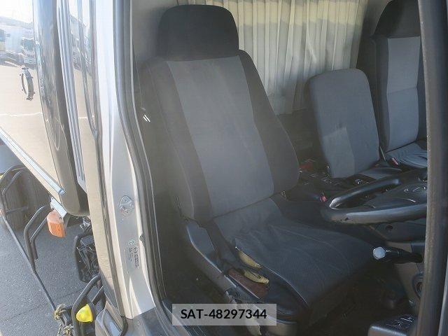 Hino RANGER 2014-10 4423525-20